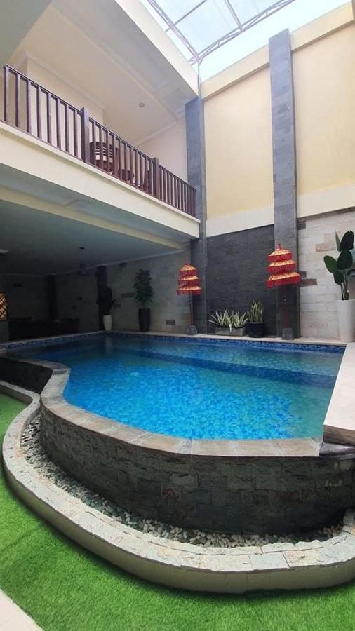 Grand Puri Hotel Batununggul Екстер'єр фото